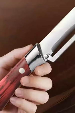 ⏳Special Price Only ￡10.99 Get 2 Pcs⏳ Time-Limited Special⏰Multi-functional Kitchen Peeler